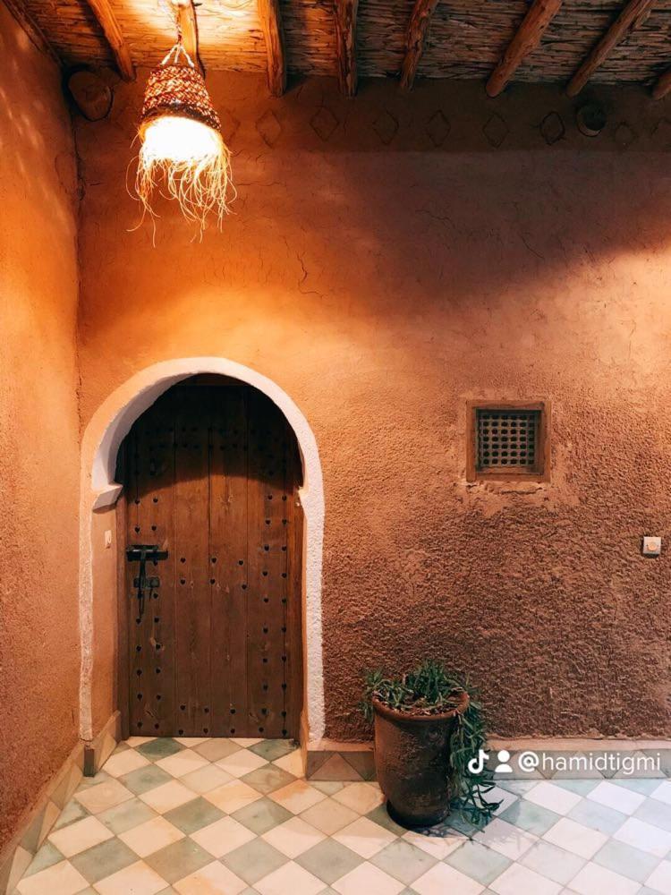 Tigmi Hamid Decouverte Des Traditions Et De La Culture Berbere Ait Benhaddou Exteriör bild