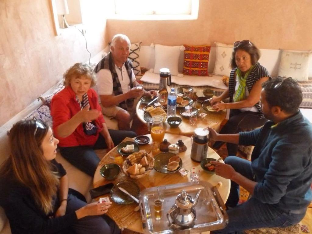 Tigmi Hamid Decouverte Des Traditions Et De La Culture Berbere Ait Benhaddou Exteriör bild