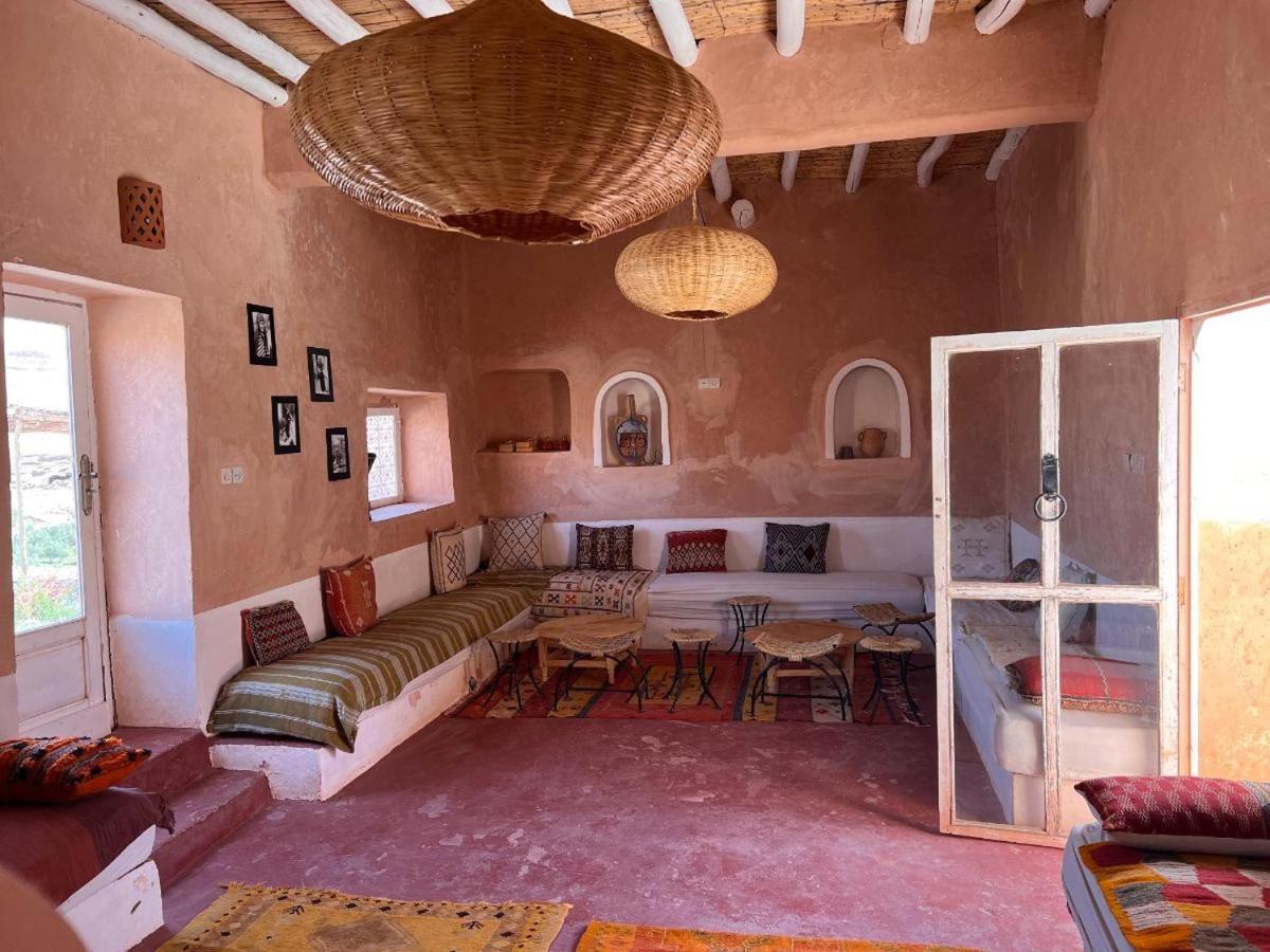 Tigmi Hamid Decouverte Des Traditions Et De La Culture Berbere Ait Benhaddou Exteriör bild