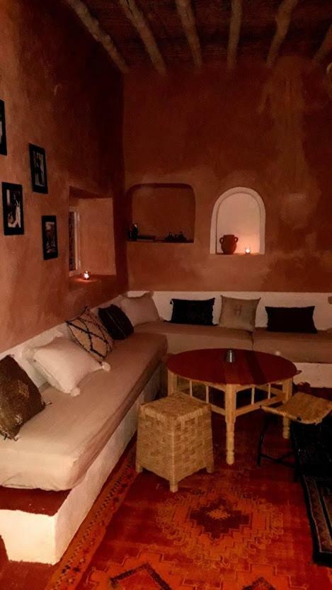 Tigmi Hamid Decouverte Des Traditions Et De La Culture Berbere Ait Benhaddou Exteriör bild