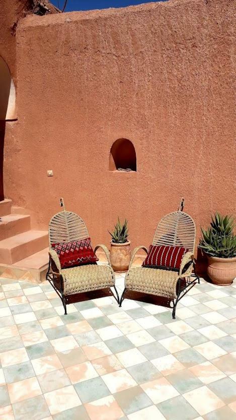 Tigmi Hamid Decouverte Des Traditions Et De La Culture Berbere Ait Benhaddou Exteriör bild